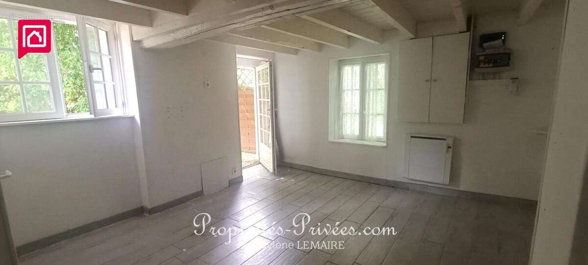 Maison à MARCILLY-LA-CAMPAGNE