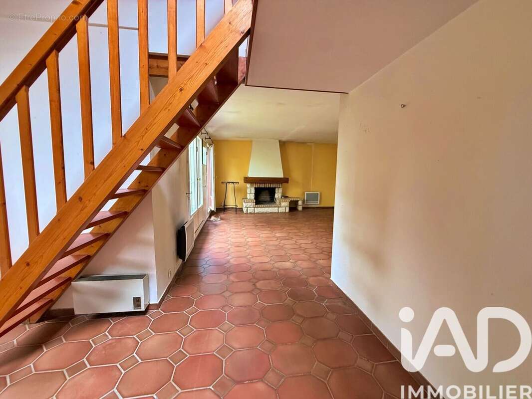Photo 3 - Maison à MOISSY-CRAMAYEL
