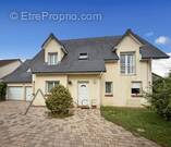 Maison à CLEON