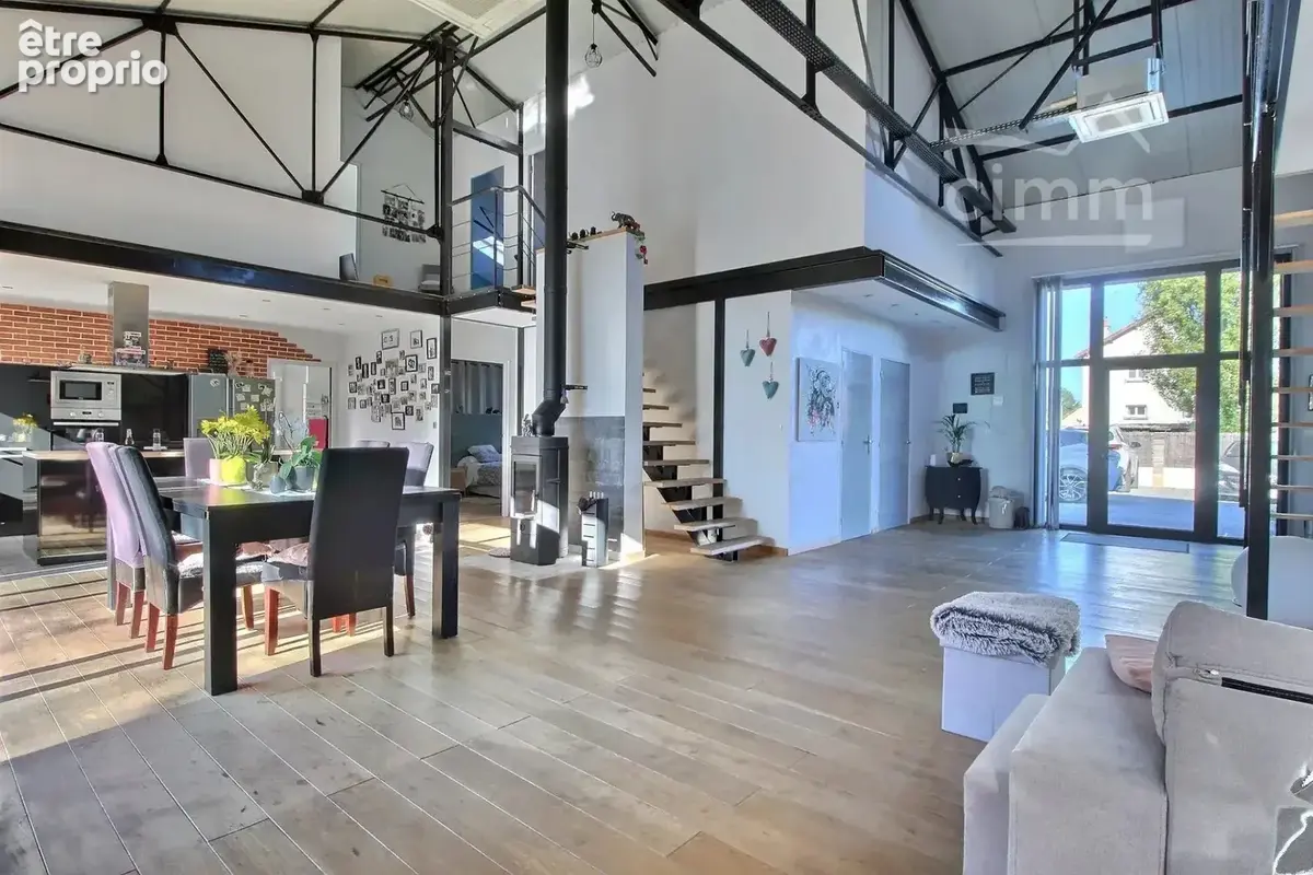 Loft industriel contemporain de 210m² - photo 4