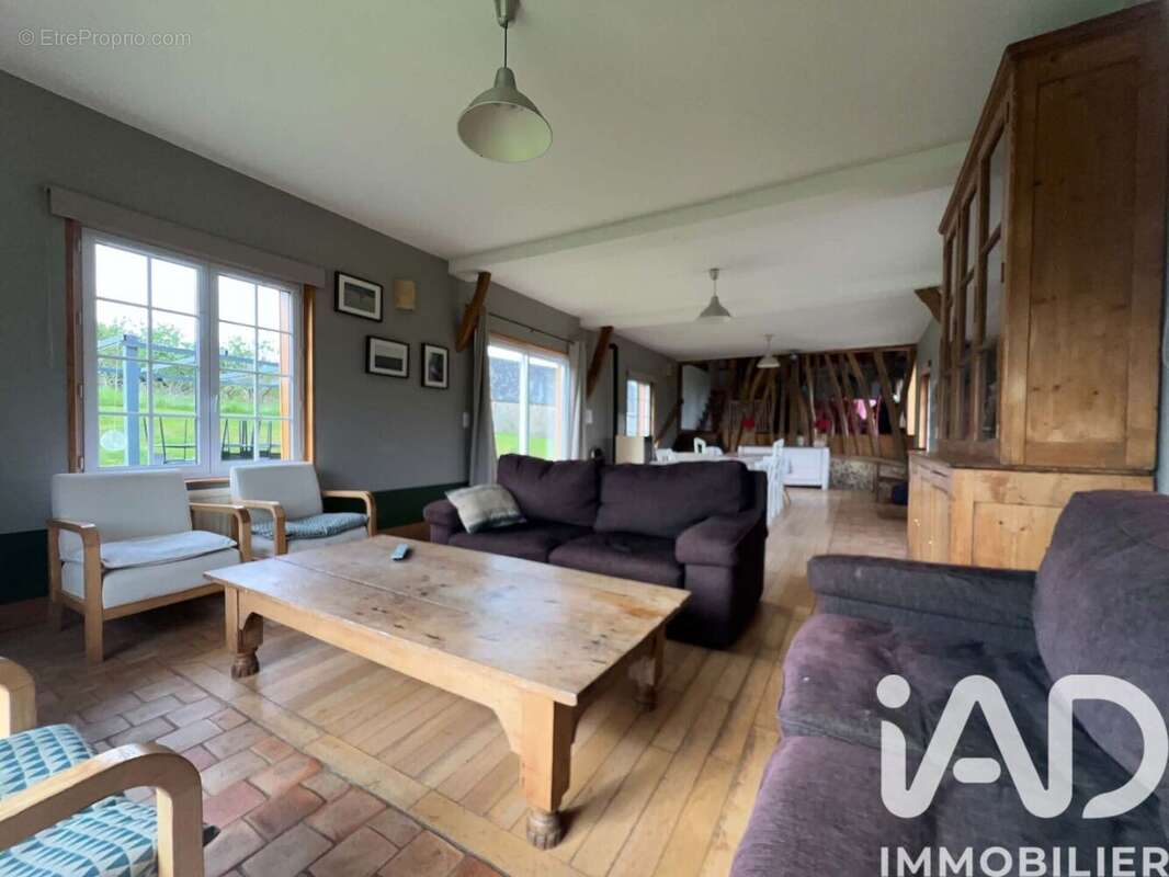 Maison 127 m² à Haudricourt  - photo 4