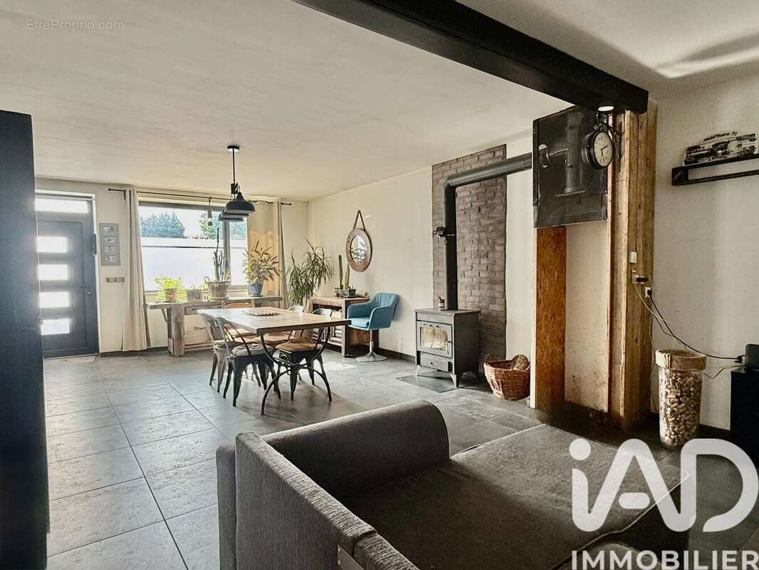 Maison 161 m² à Chevroux  - photo 5