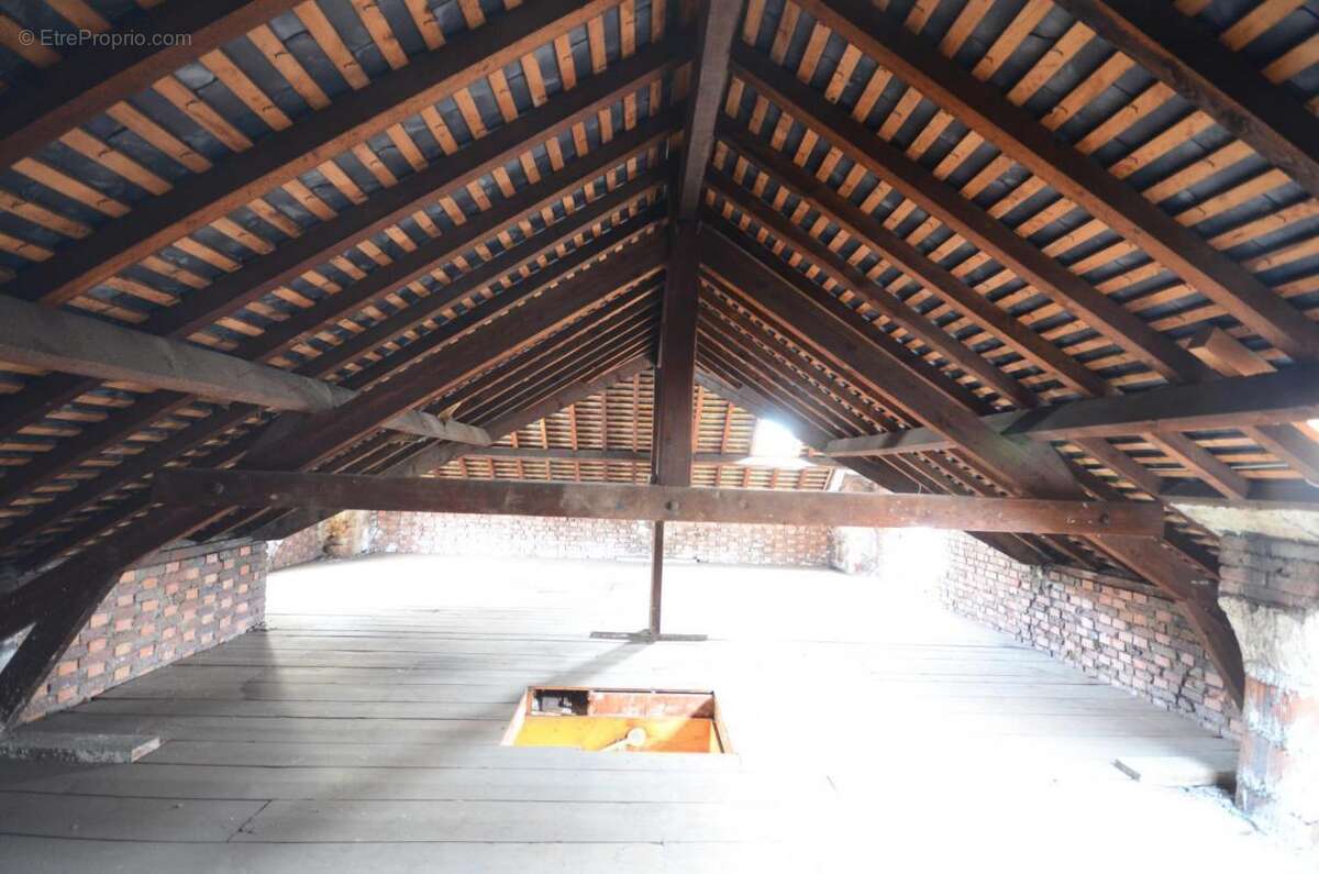 Maison à SAINT-MAUR-DES-FOSSES