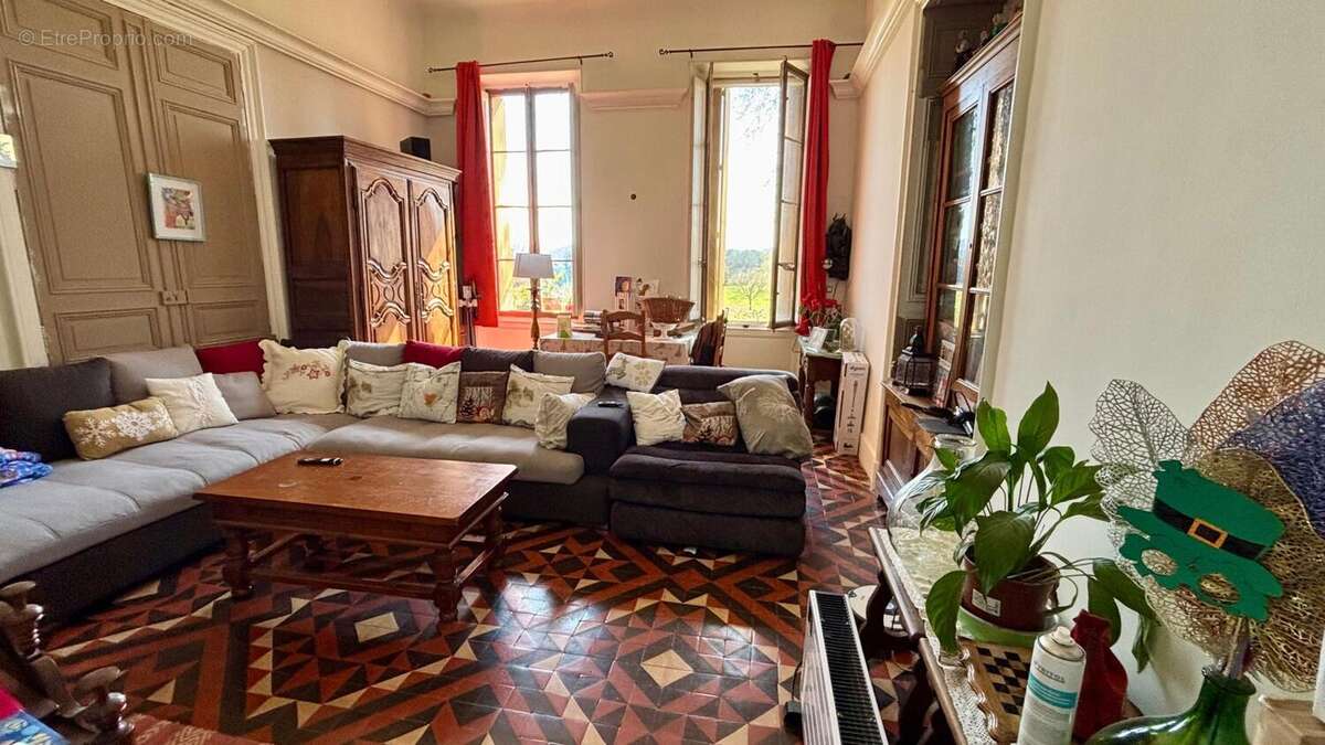 Photo 2 - Appartement à LE MUY