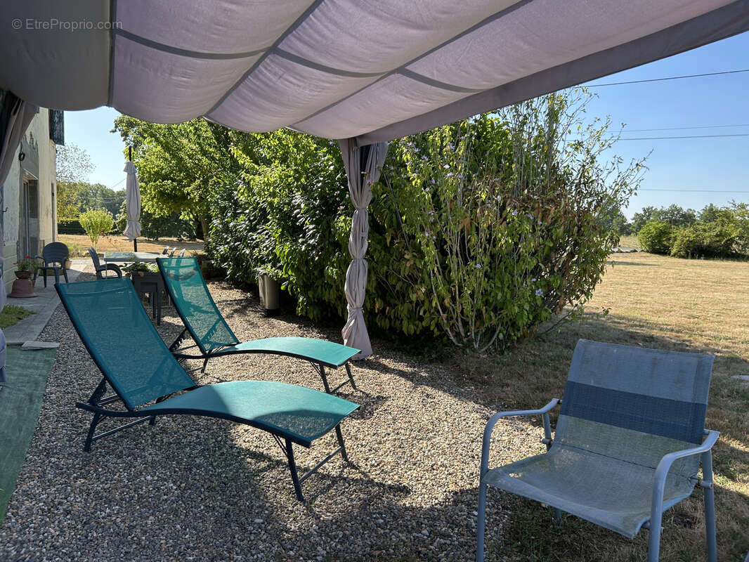 Propriété 2 maisons - dépendances - étang - idéale projet gîte ou professionnel - photo 20