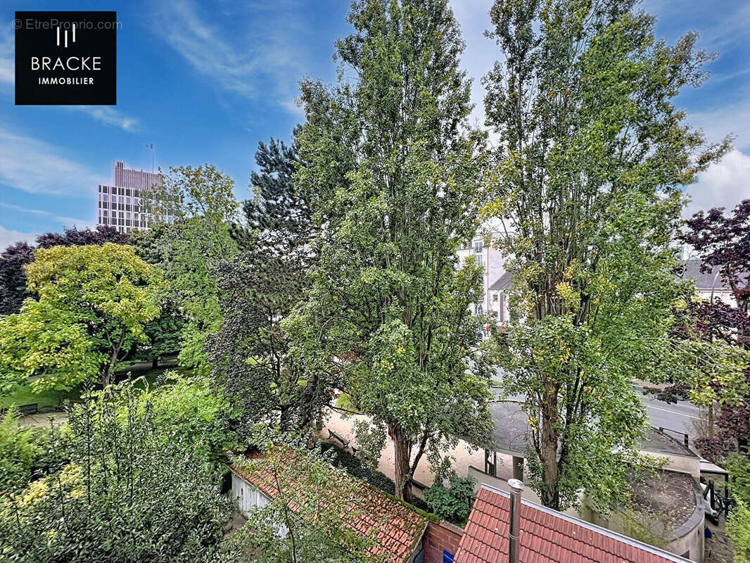 Appartement à LA GARENNE-COLOMBES