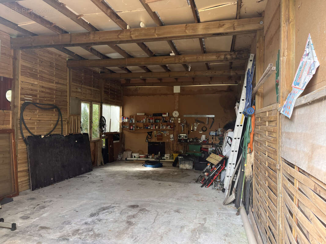 Maison à GROFFLIERS