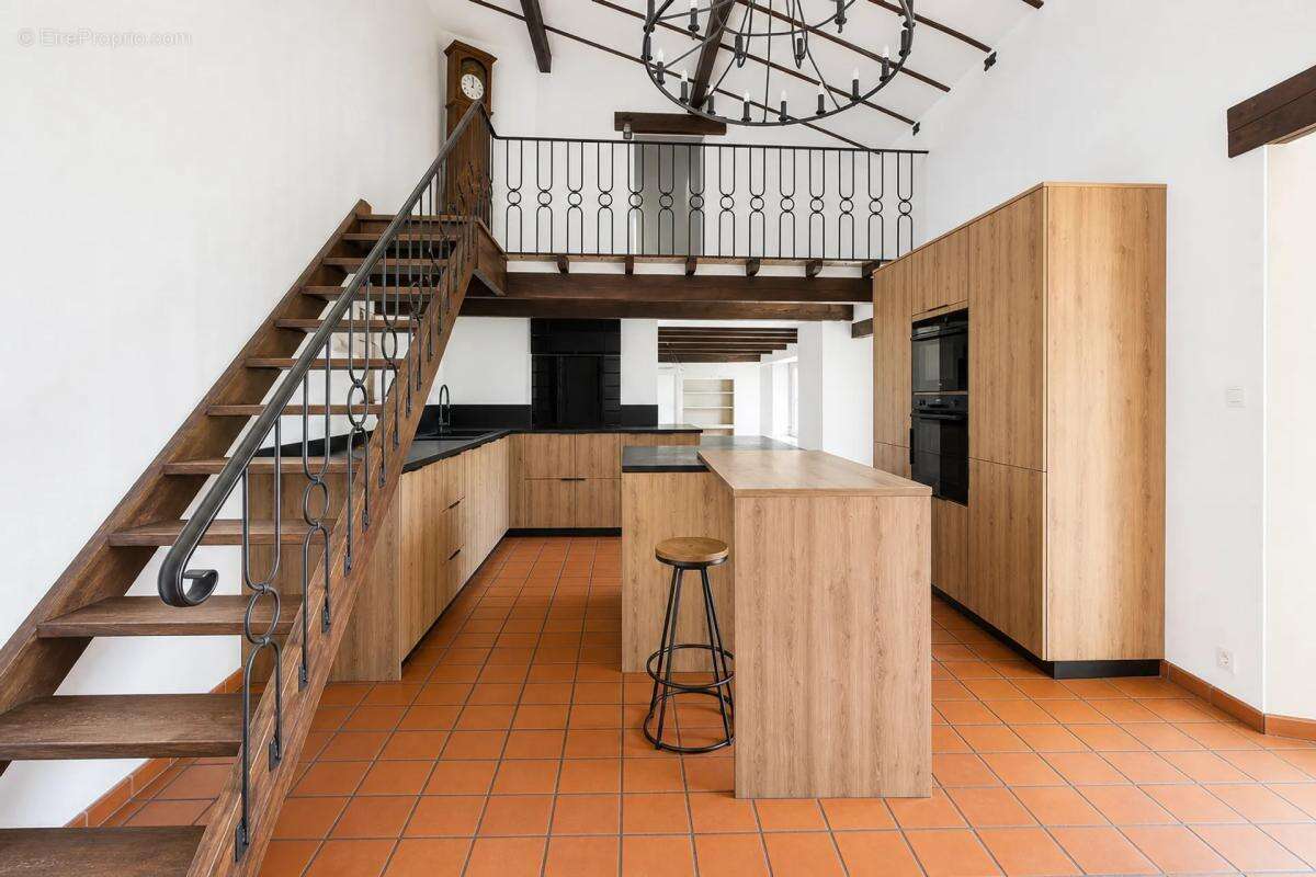 Maison à PLATS