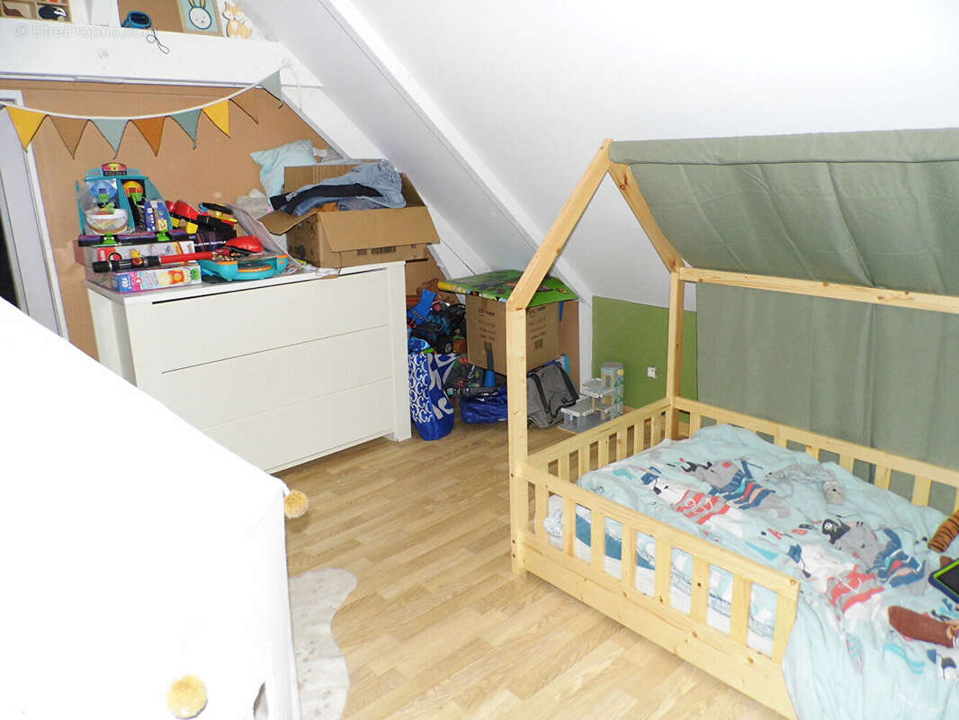 Maison à VAUX-ANDIGNY