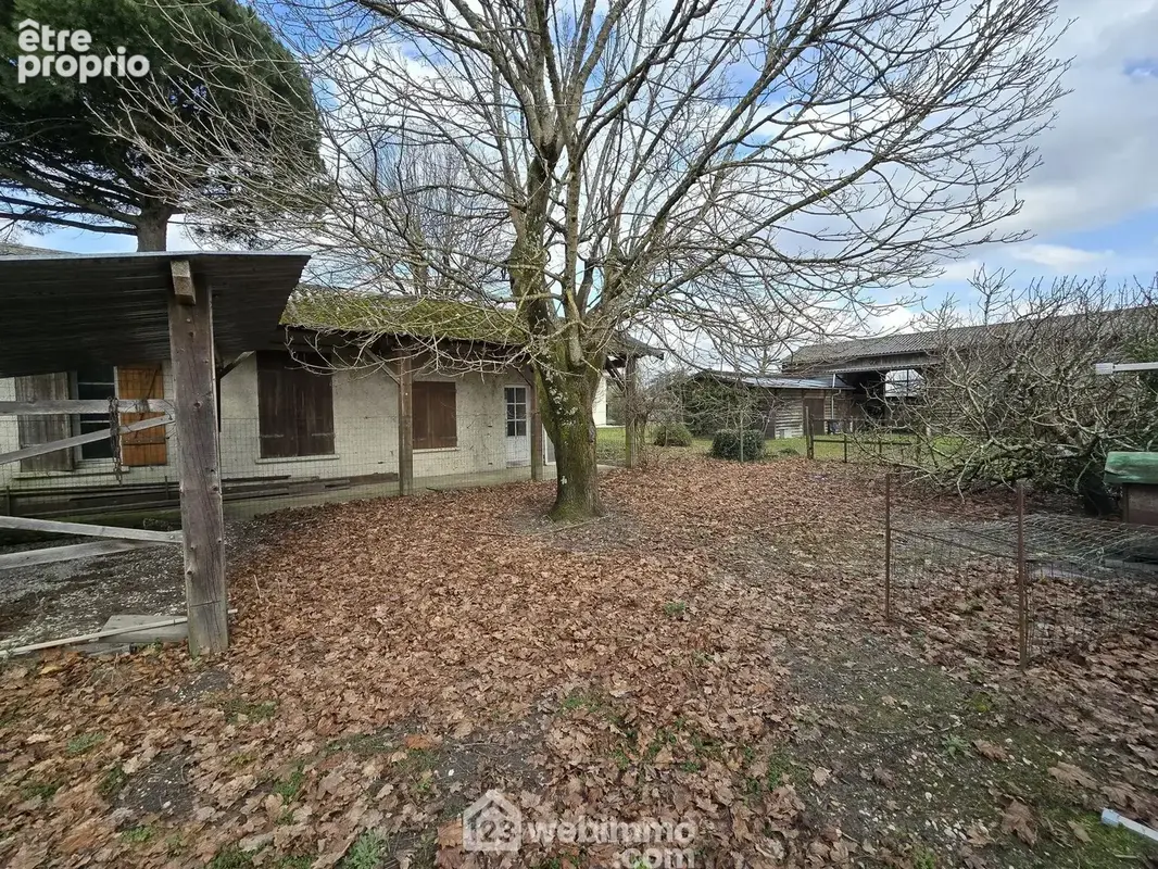 Terrain 863 m² à vendre à Le Pian-Medoc (33290) - photo 4