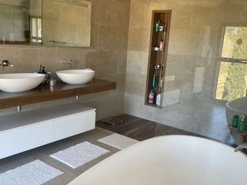 Maison à vendre 6 pièces AIX EN PROVENCE (13) maison contemporaine au style unique - photo 19