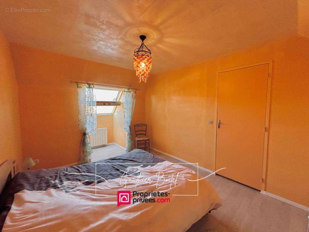 Maison à COULOMMIERS