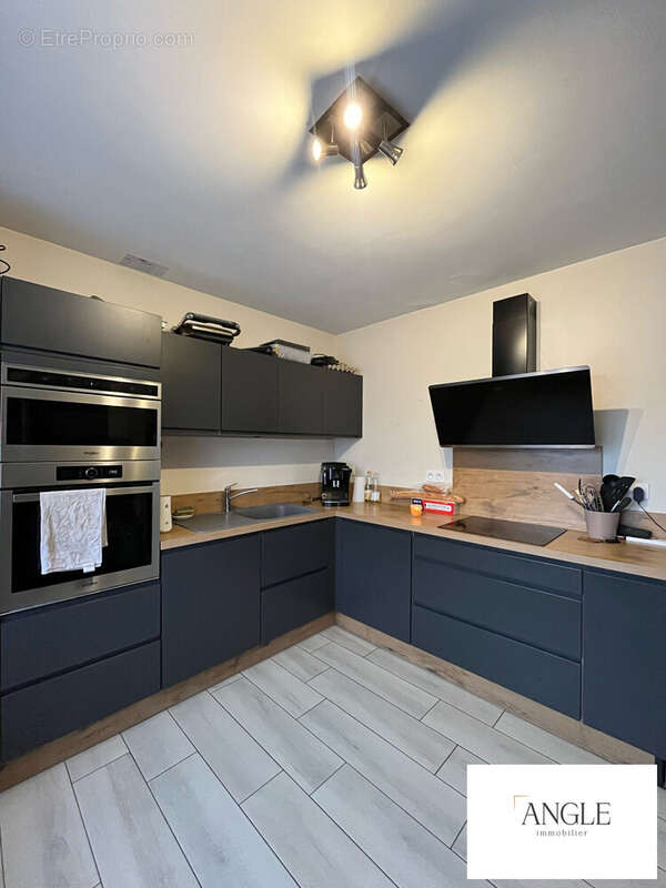 Maison à GESNES-LE-GANDELIN