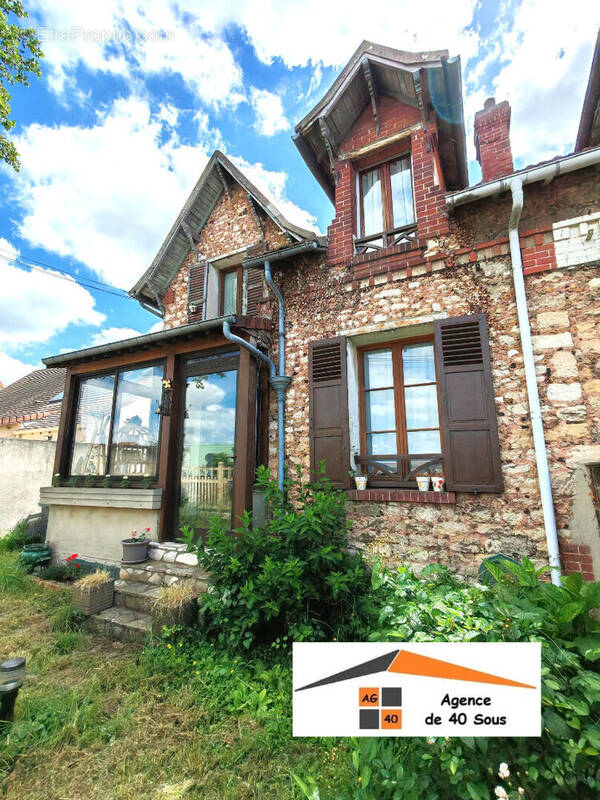 Maison à AUBERGENVILLE