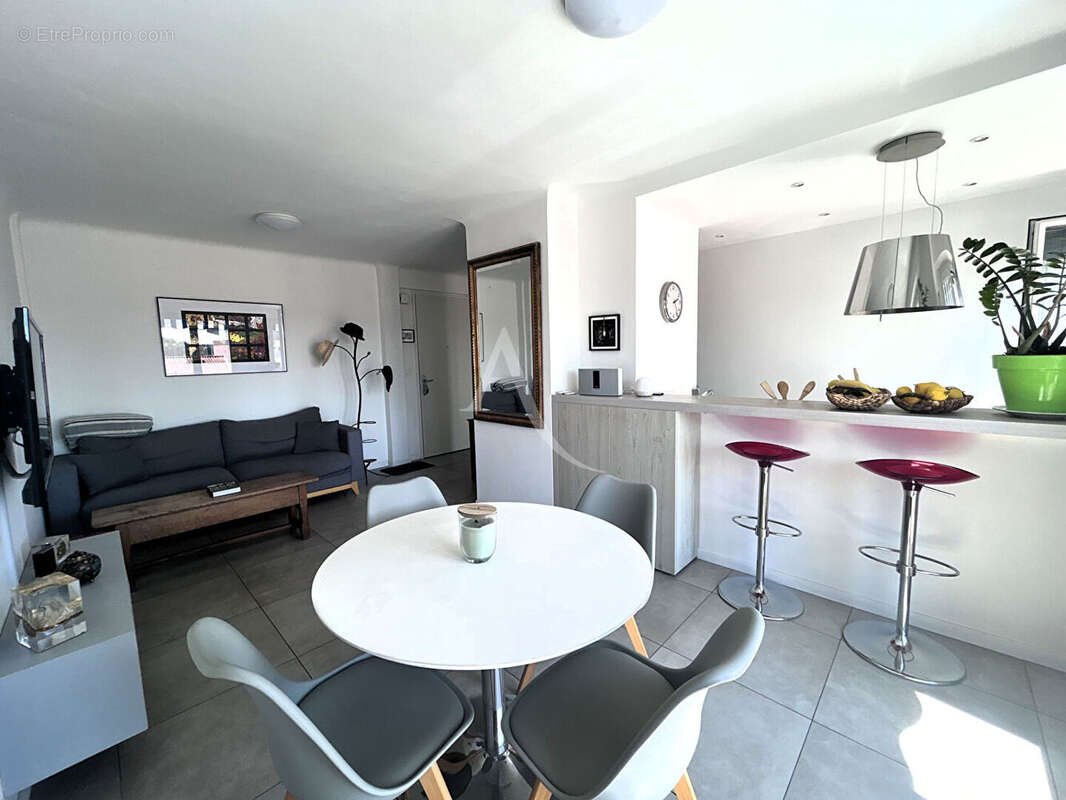 Appartement à CAGNES-SUR-MER