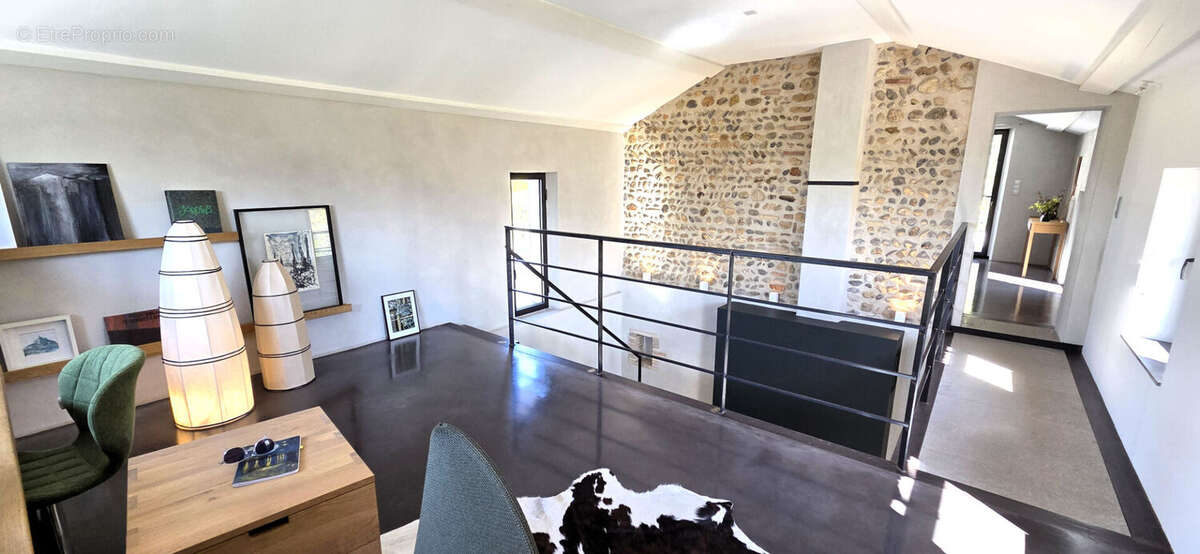 Maison à TULETTE