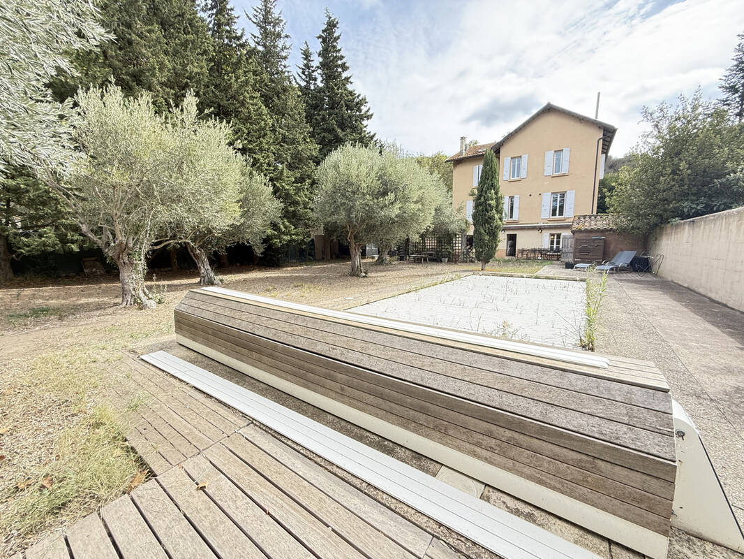 Maison à VILLENEUVE-LES-CORBIERES
