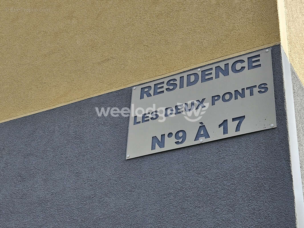 Parking à CONFLANS-SAINTE-HONORINE