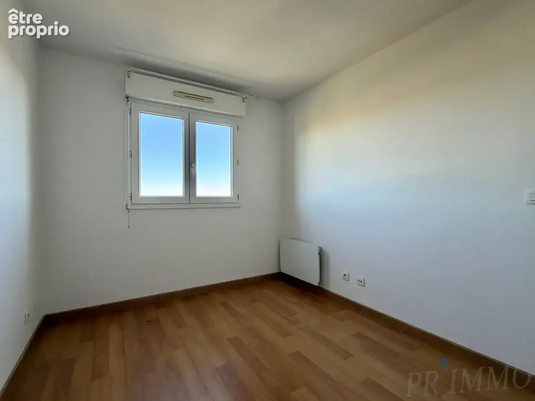 À vendre   appartement 2 pièces avec terrasse, parking et cave - photo 7