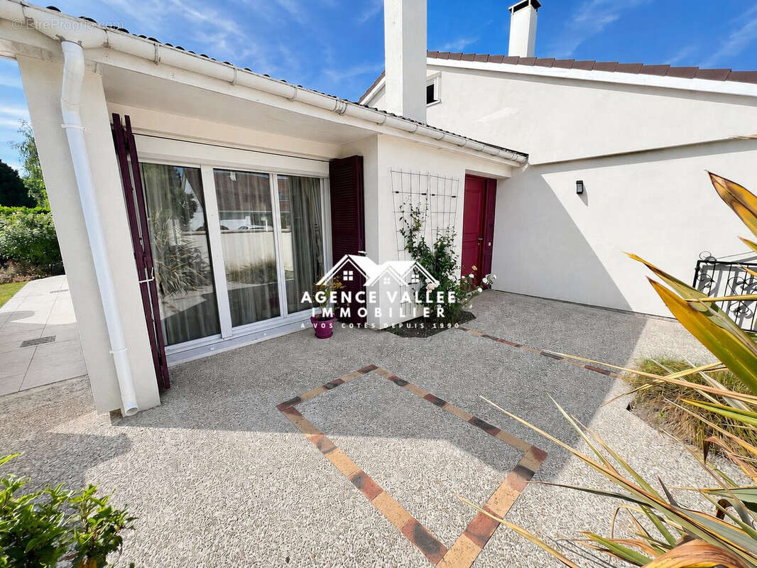 Maison à SAINT-GERMAIN-LES-CORBEIL