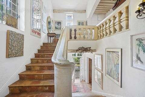 Maison à TOURRETTES-SUR-LOUP