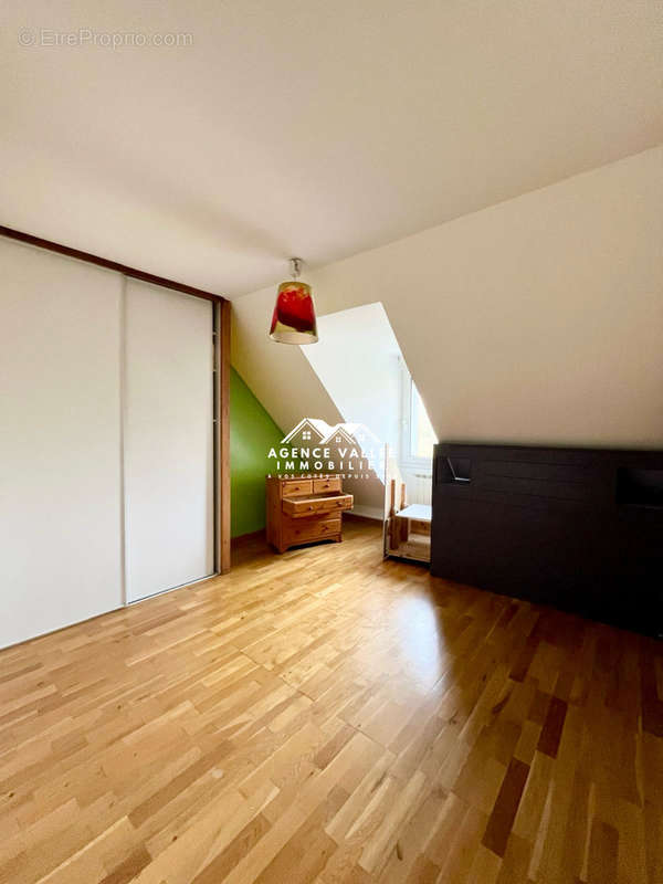 Appartement à SAINT-GERMAIN-LES-CORBEIL