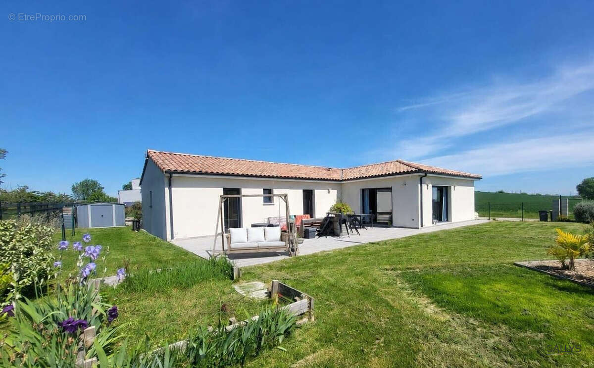 Maison à VERFEIL