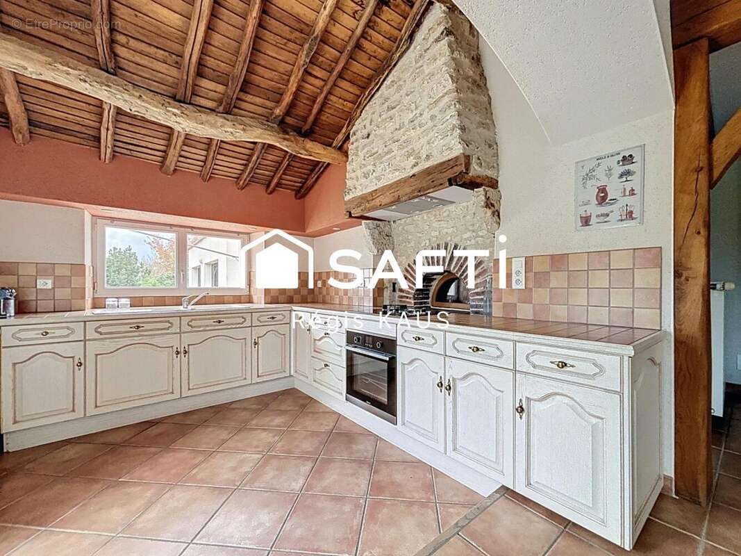 Photo 2 - Maison à SAINT-VALERIEN