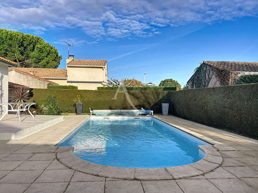 Maison à FENOUILLET