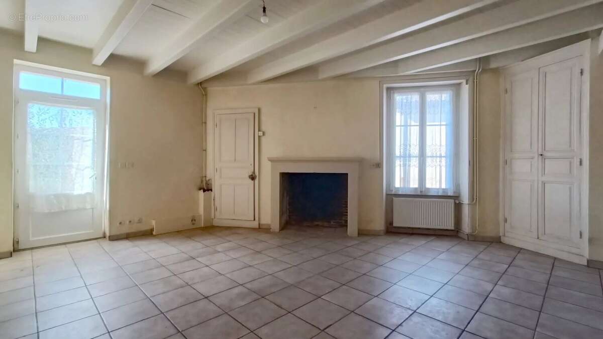 Maison à LE ROCHEREAU