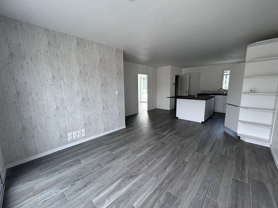 Maison à BOUGUENAIS