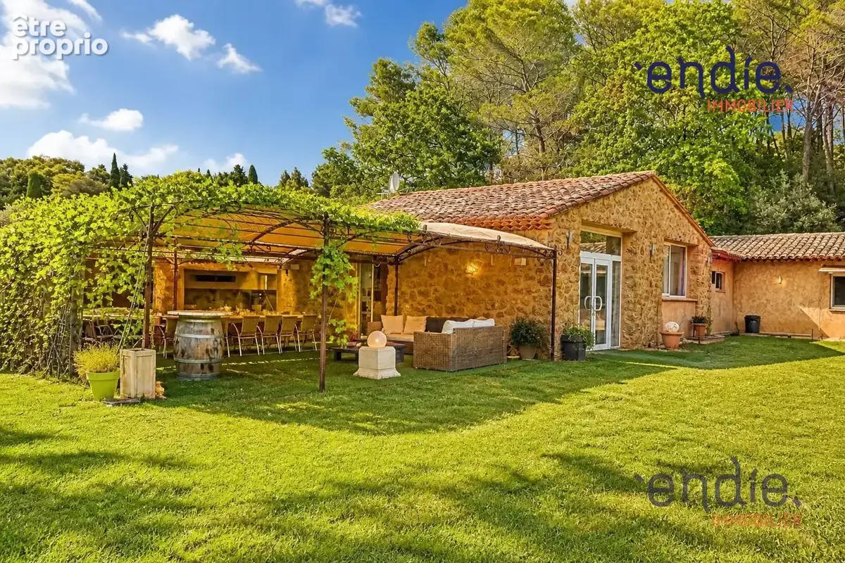Maison 8 pièces 304 m² à vendre à Lorgues (83510) - photo 3