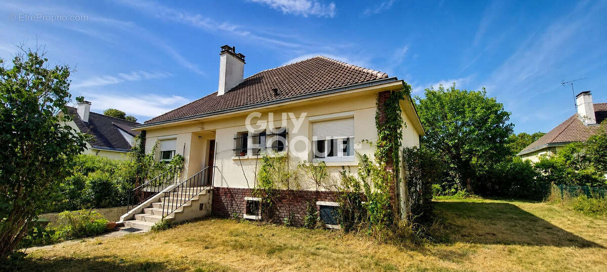 AUBERGENVILLE -  Résidence privée - Maison 3 chambres - photo 2
