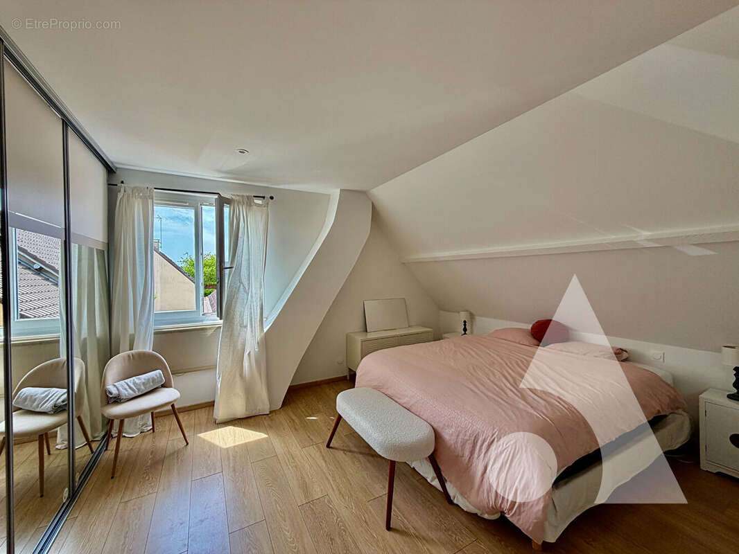 Maison La Rivière De Corps  6 pièce(s) 159.96m2  4 chambres - photo 13