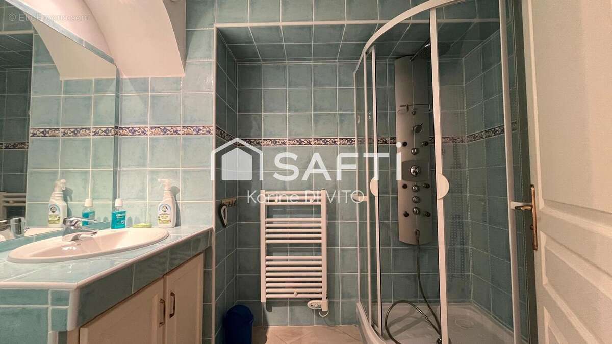 Photo 8 - Appartement à SAINT-RAPHAEL