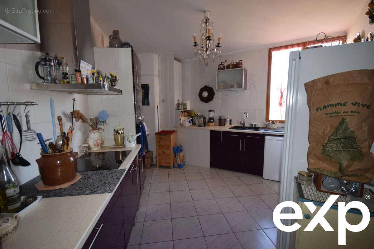 Appartement à MARNAY