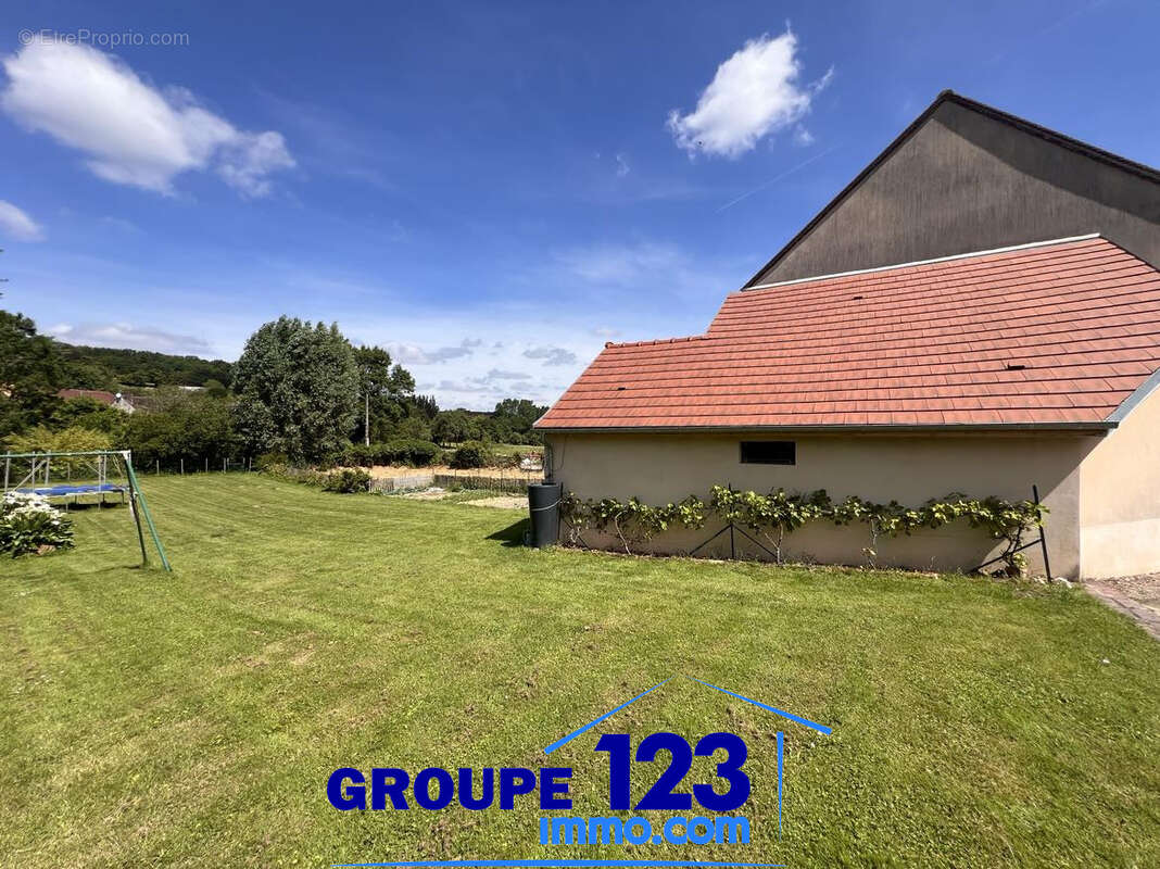 Maison à MERRY-LA-VALLEE
