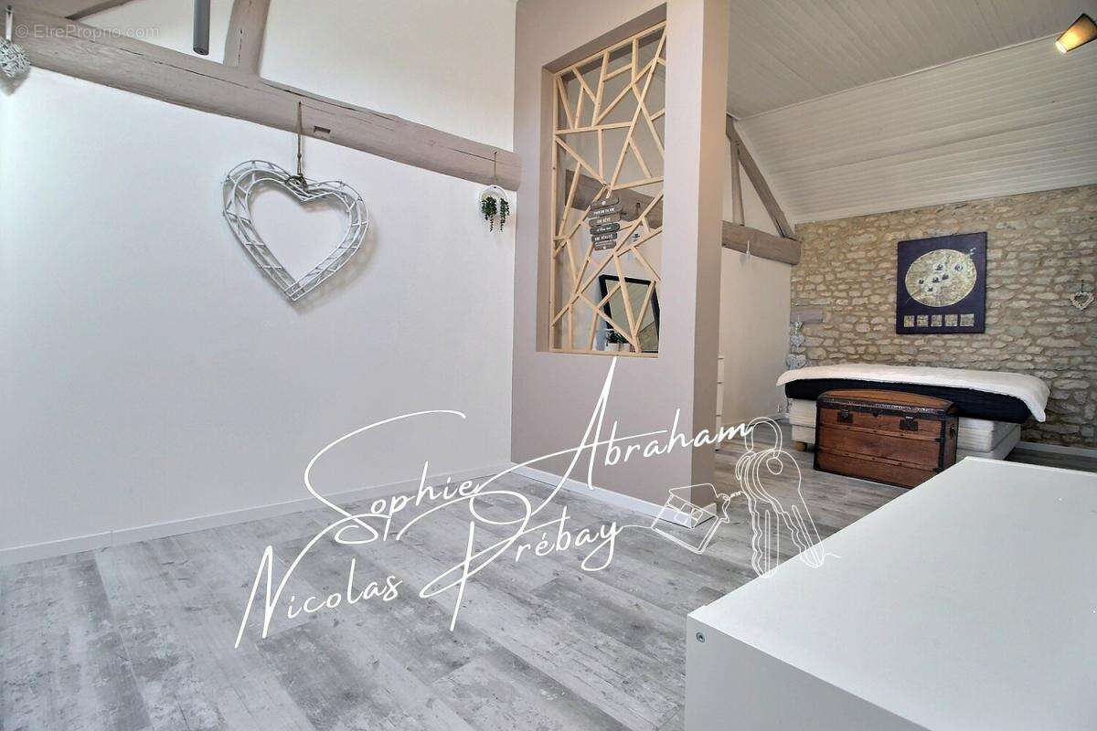 Maison à ANGERVILLE