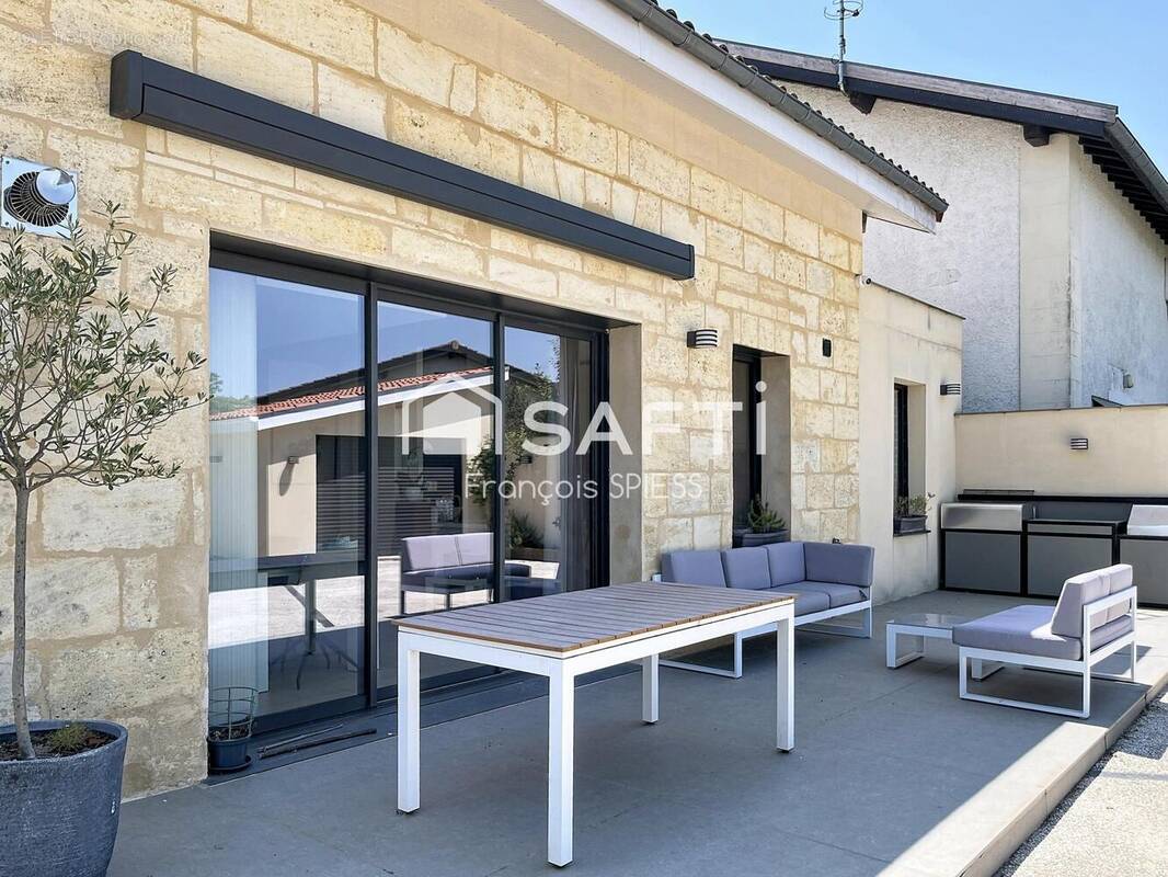 Photo 1 - Maison à POMPIGNAC