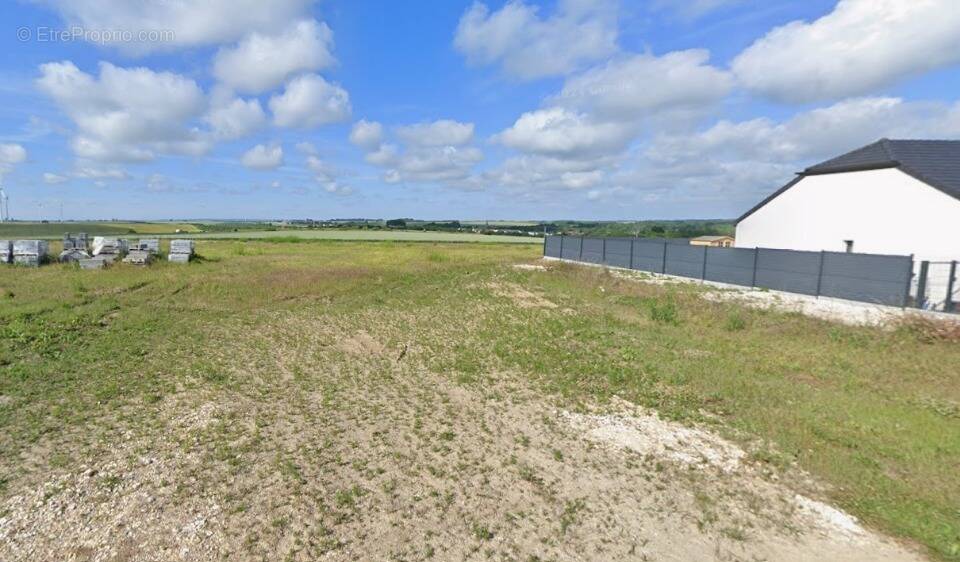 Terrain à GAUCHY