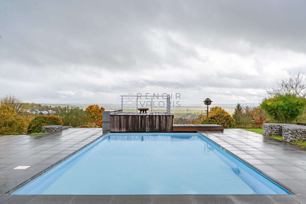 Maison à DOMMARTEMONT