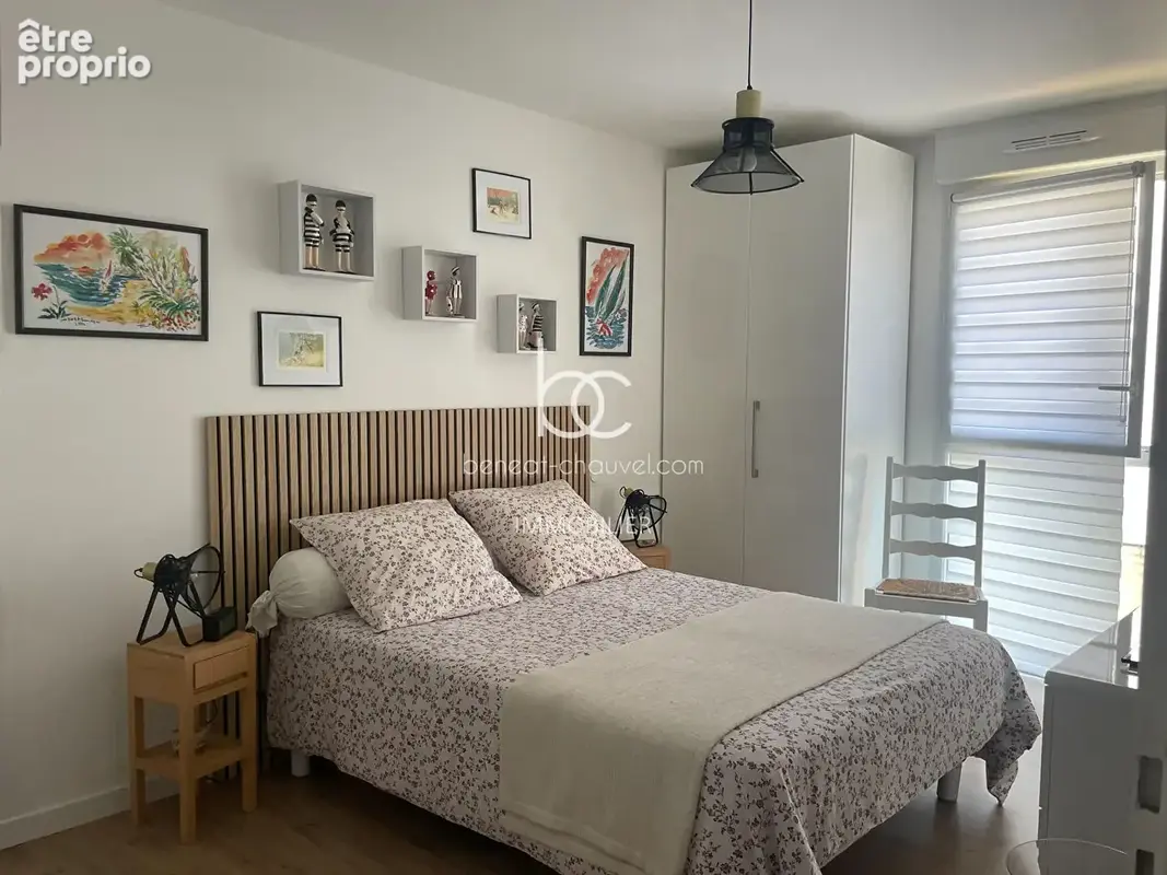 EXCLUSIVITÉ ARZON - Port Crouesty, appartement T3 avec piscine et place de parking en sous-sol ! - photo 4