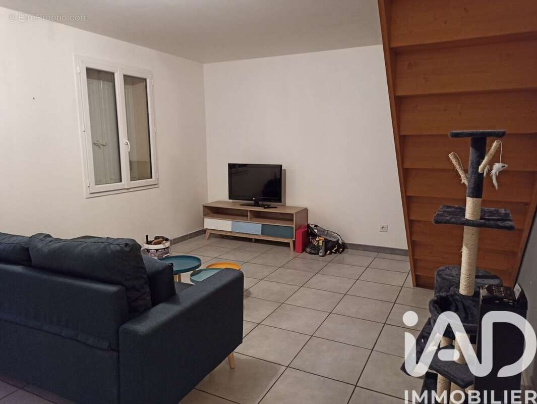Photo 2 - Maison à SAINT-GEORGES-DES-COTEAUX