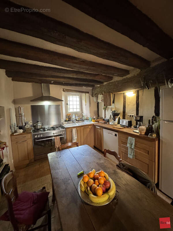 Autre à QUELAINES-SAINT-GAULT