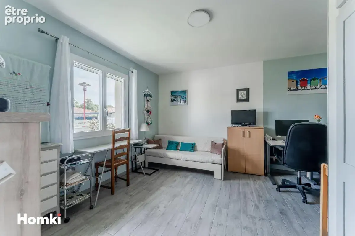 Et si votre prochaine adresse se trouvait entre lac, forêt et océan ? 167 m², 4Chambres, piscine, 1 000 m², fort potentiel à 800 - photo 5