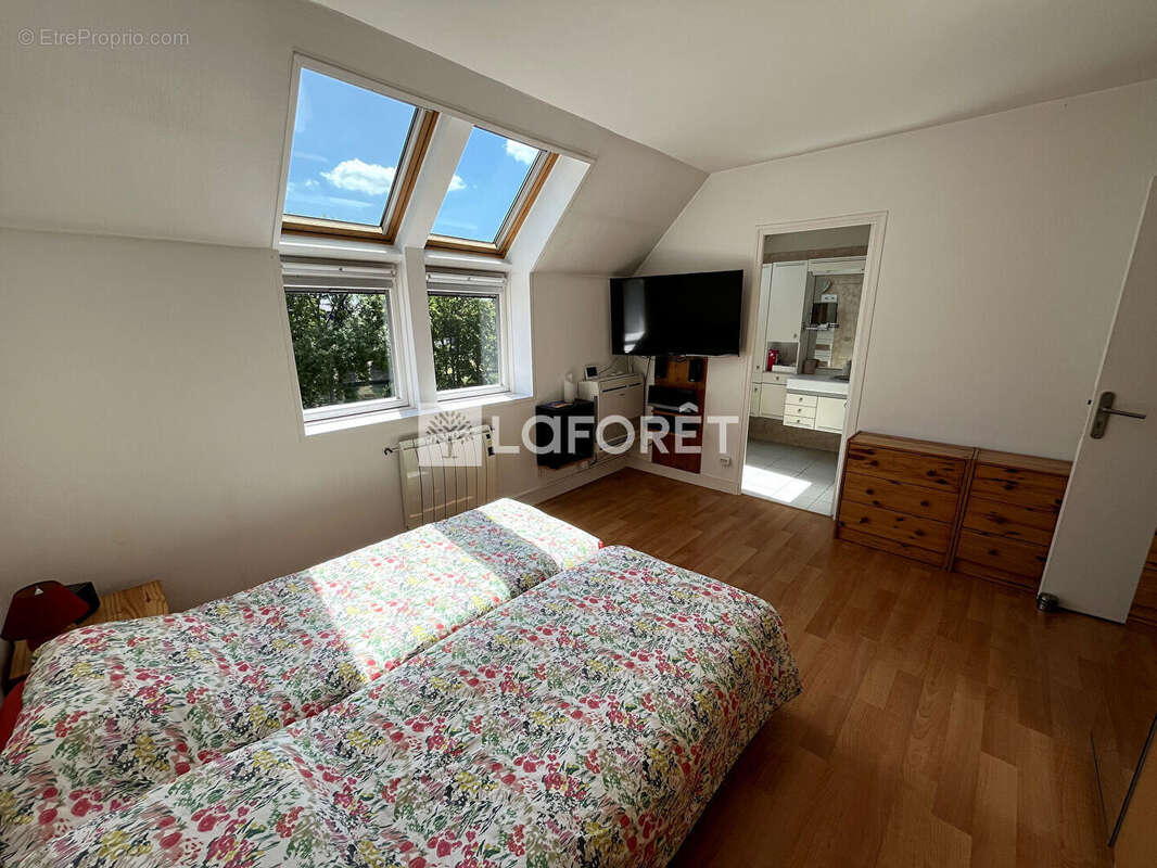 Appartement Meulan-en-yvelines 4 pièce(s) 99.83 m2 - photo 15