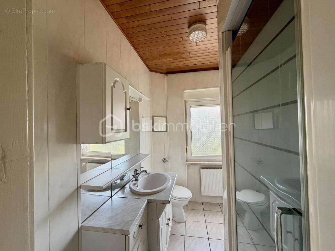 Appartement à PUTTELANGE-AUX-LACS