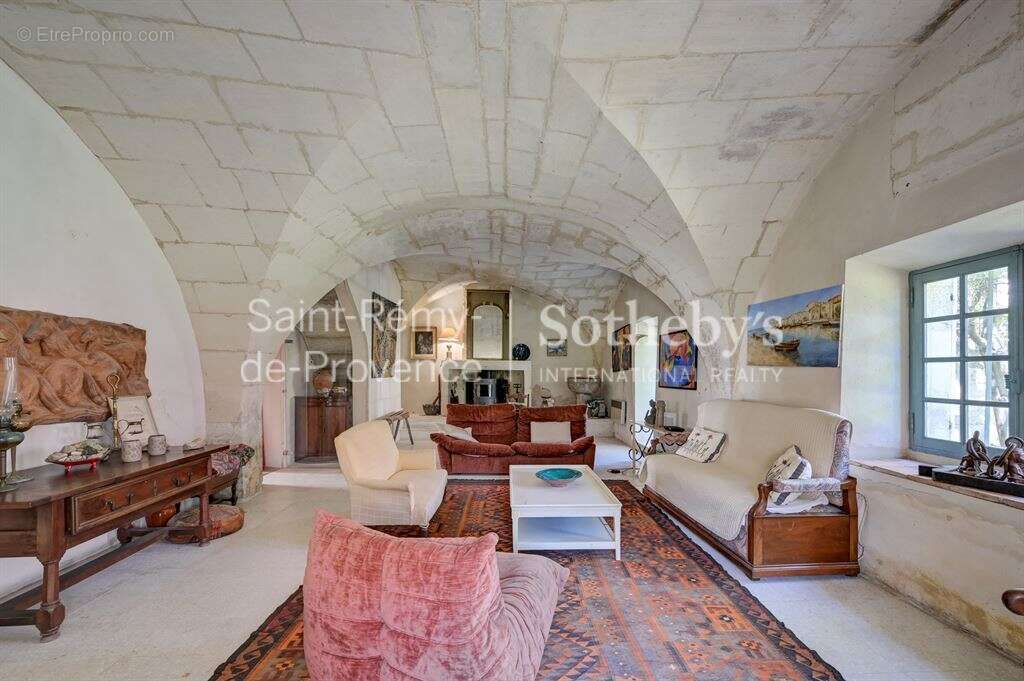 Exclusivité Propriéte de charme située aux Baux de Provence - photo 12
