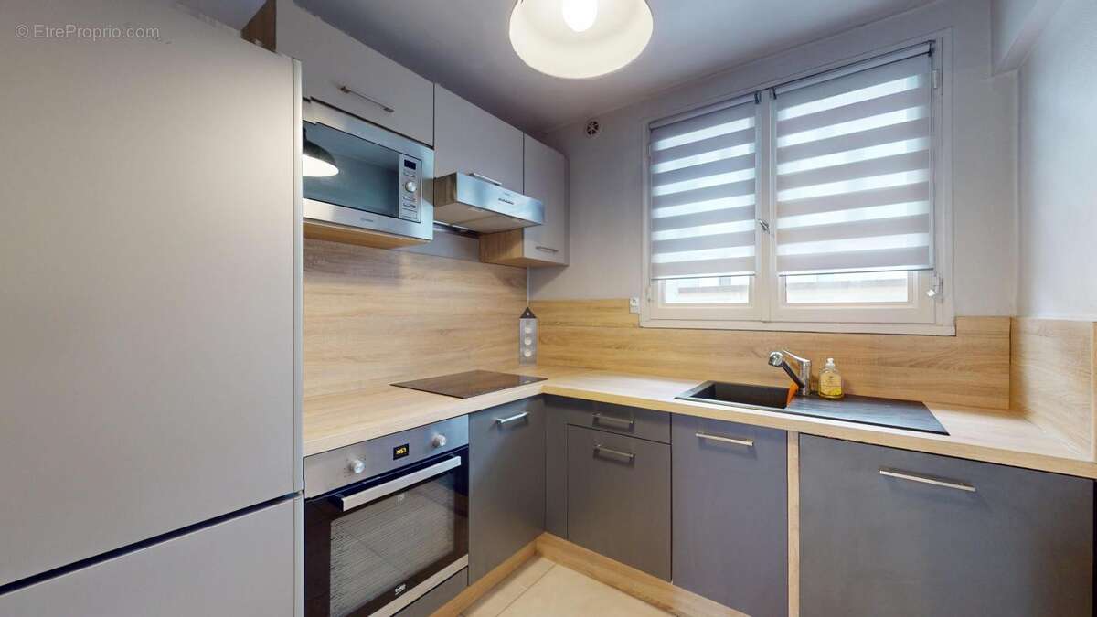 Appartement à LYON-4E