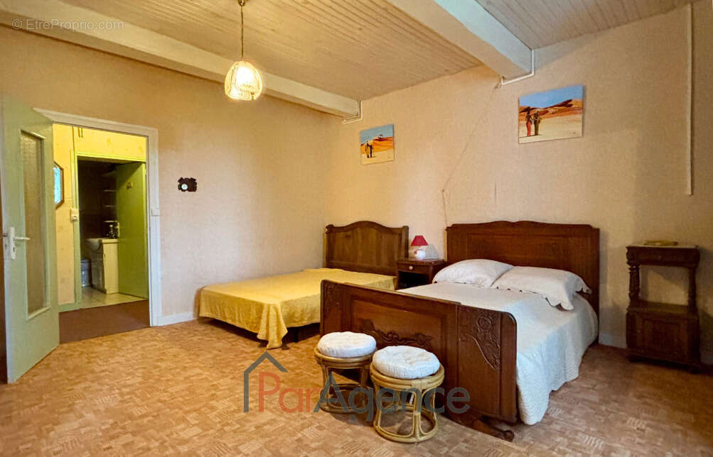 Maison à CORME-ECLUSE